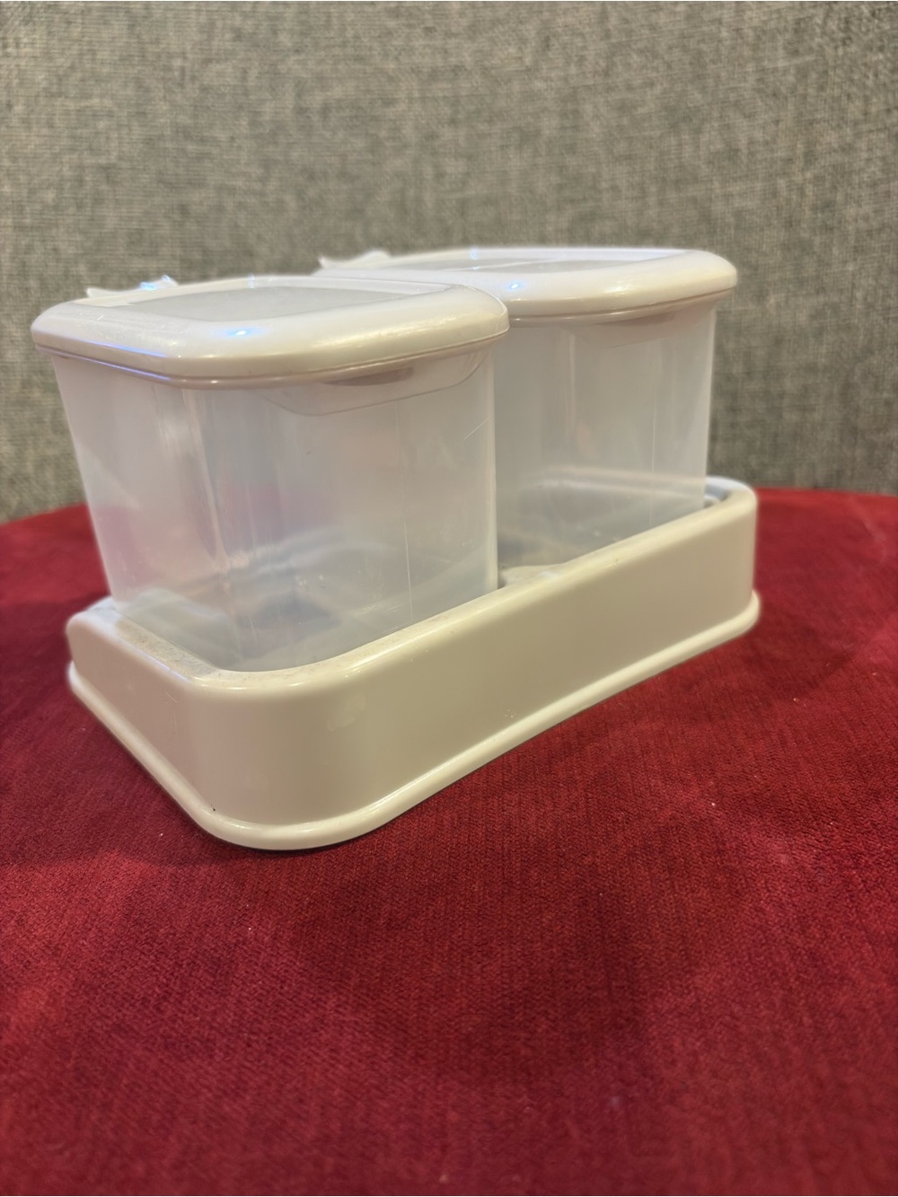 2-Piece Clear Spice Jars Set with Flip Lids, Built-in Spoons & Tray
